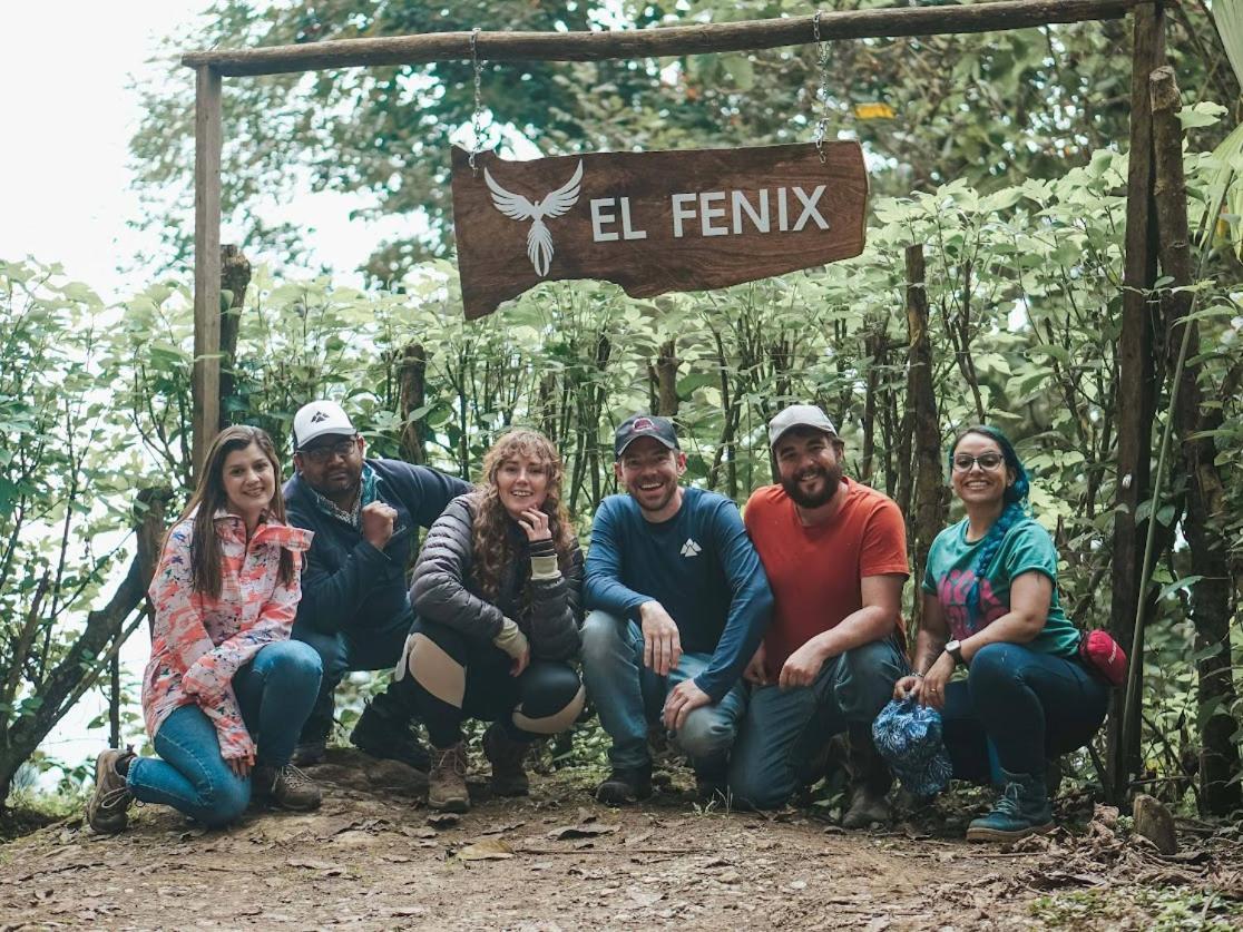 Готель El Fenix Coffee Каларка Екстер'єр фото